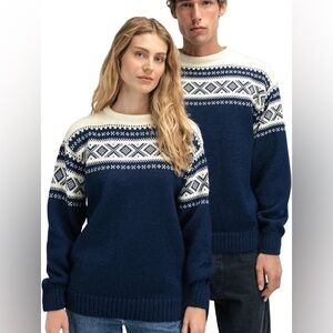 Dale of Norway official 1956 Cortona sweater olympic